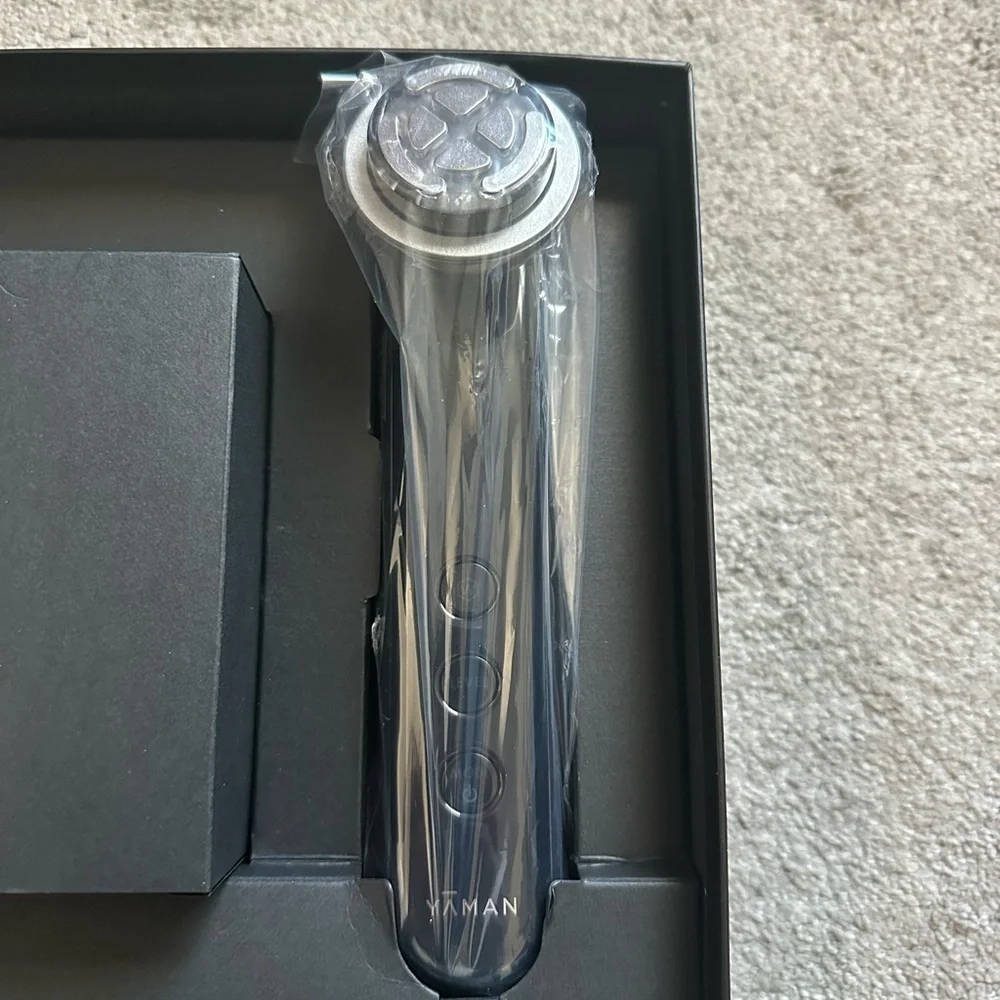 YAMAN YA-MAN Photo Plus Prestige SP M22 High Performance Facial Skincare Device